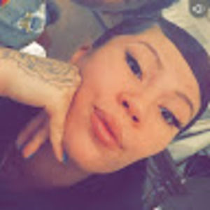 Meet your Posher, Amina